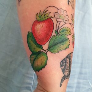 Erdbeeren Tattoo